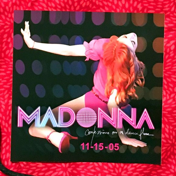 Madonna Confessions Tour Crew Backstage Pass - Picture 7 of 8